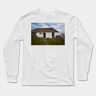 Berneray Youth Hostel Long Sleeve T-Shirt